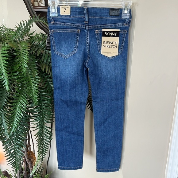 Brand New Celebrity Pink Girls Infinite Stretch Blue Ankle Skinny Jeans - Picture 8 of 15
